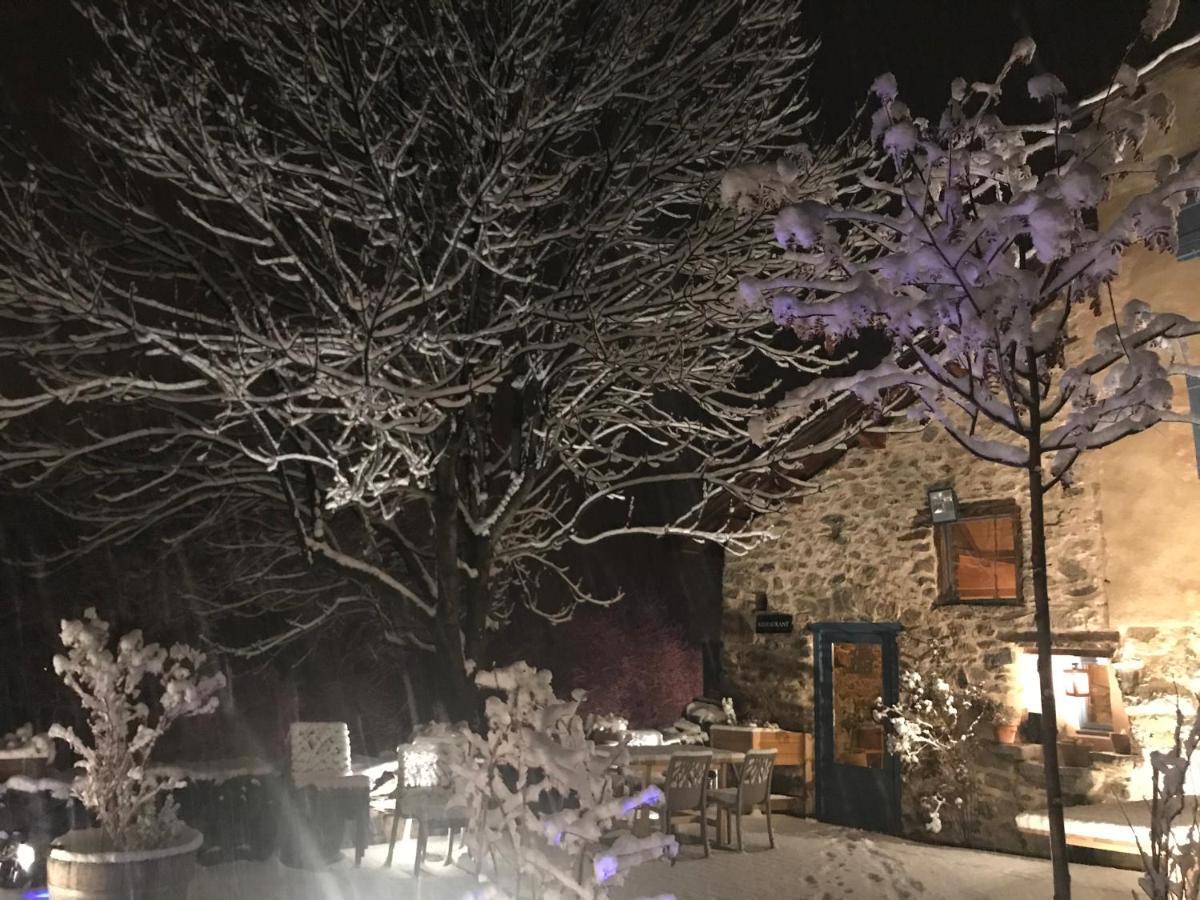 Cal Xandera Otel Angoustrine Dış mekan fotoğraf
